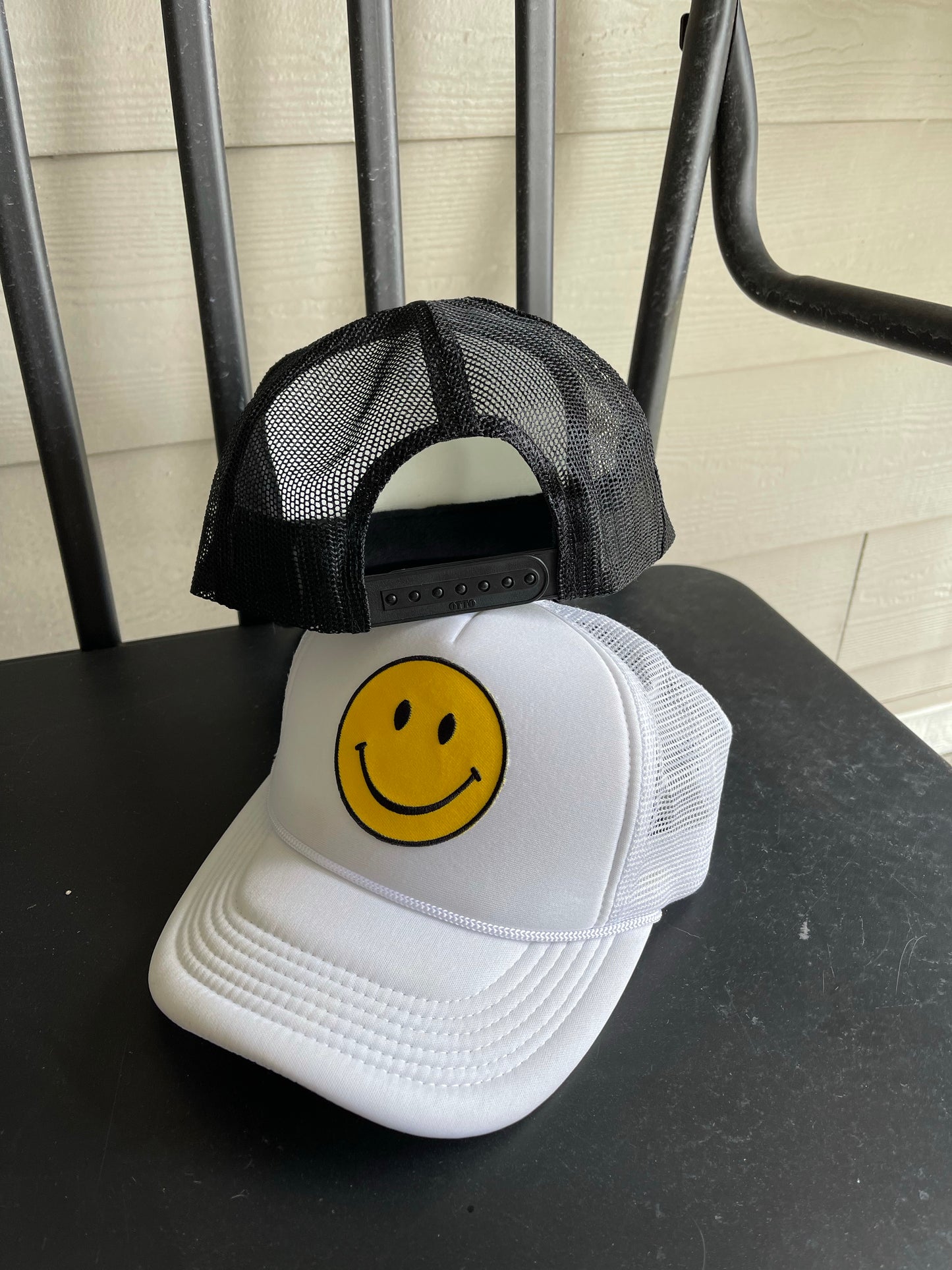 Justin Trucker Hat (Black)